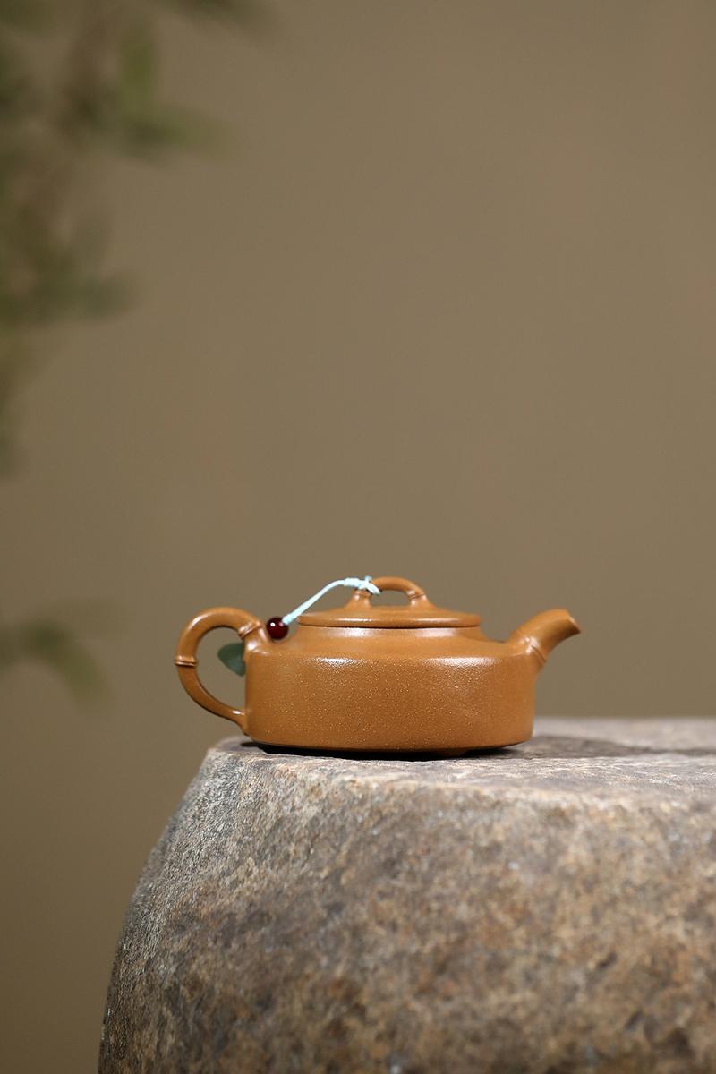 Product Introduction of Authentic Yixing Zisha Teapot - 100% Handmade Chinese Tea Set for English Breakfast/Earl Grey (Premium Gift for CNY/Mid-Autumn) 4