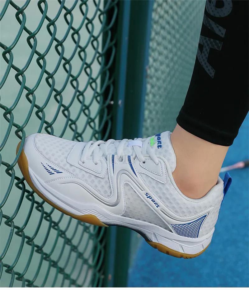 Product Introduction of Badminton Shoes for Men Non-slip Sneakers Tennis Volleyball Shoes Table Tennis Shoes Women Sports Professional Training Athletics Size 36-45 Free Socks and Free Delivery 39