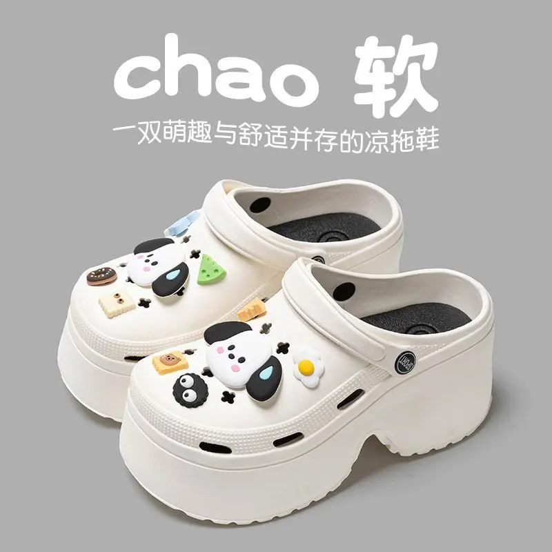 2025 Women's Outdoor Wear Internet Celebrity Slimming Hole Shoes Women's Summer Versatile Platform Coros Shoes Indoor and Outdoor Bath Non-Slip Deodorant