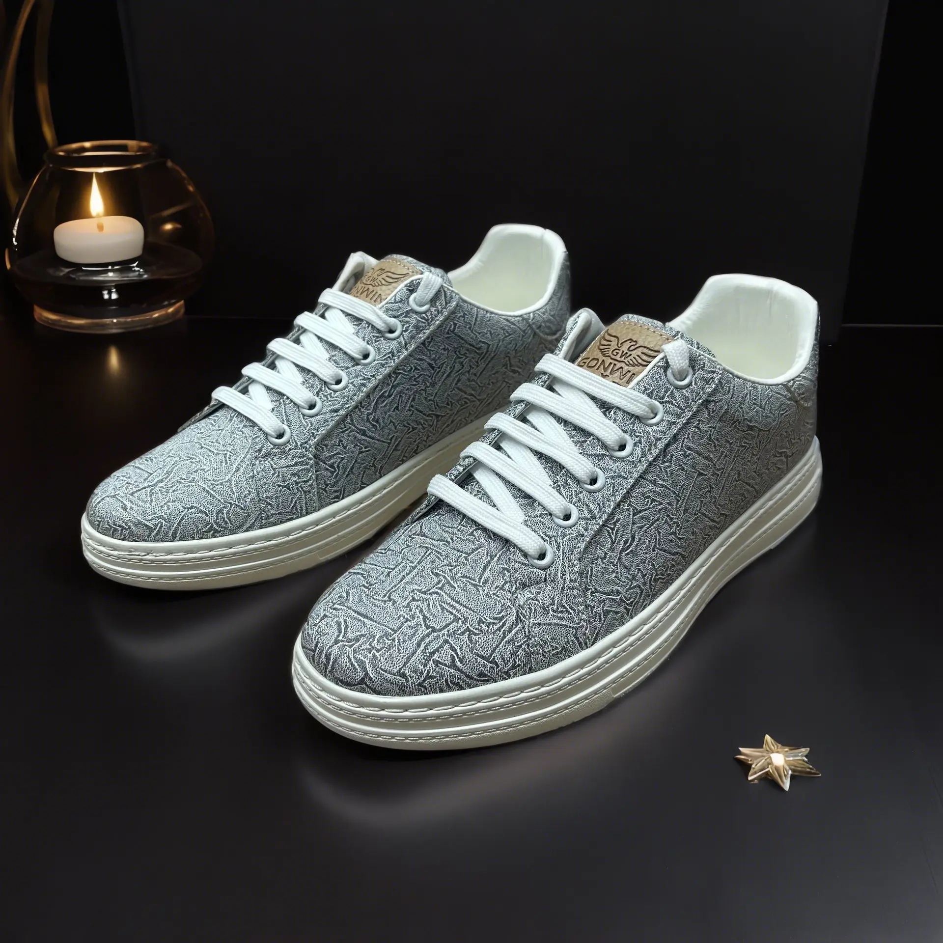 Giày thể thao nam, giày sneaker nam, vân da độc lạ, da được hút chân không,cao cấp, mềm mại, chống xước, chống vỡ chống nhăn, kết hợp với nhiều trang phục, thoải mái khi vận động, di chuyển Shoes