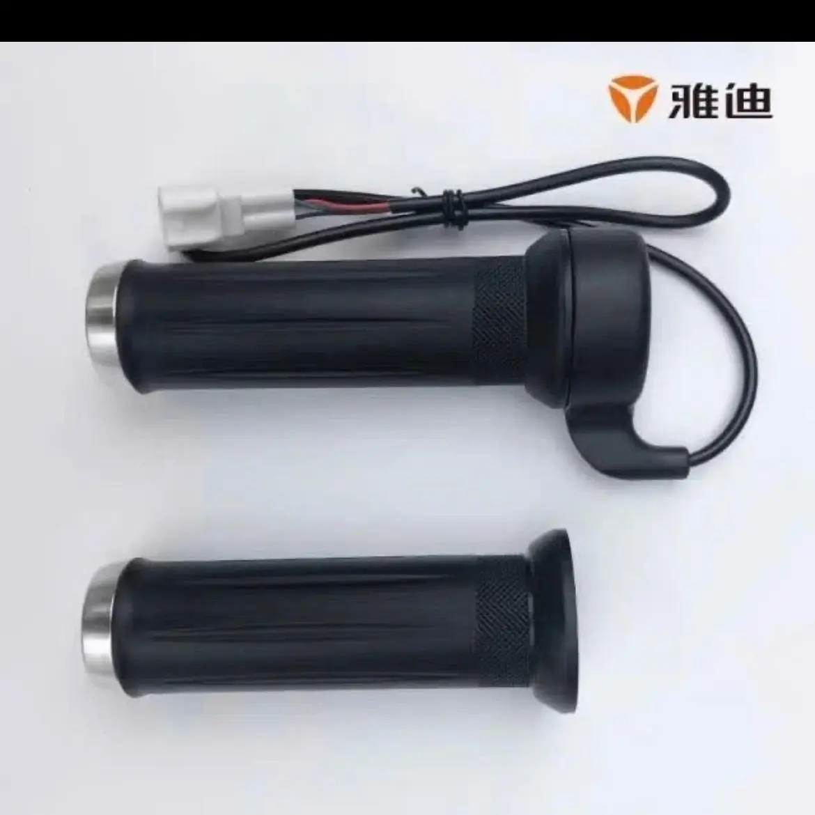 Tay ga yedea cho xe điện giúp ga mượt tạo trải nghiệm tốt