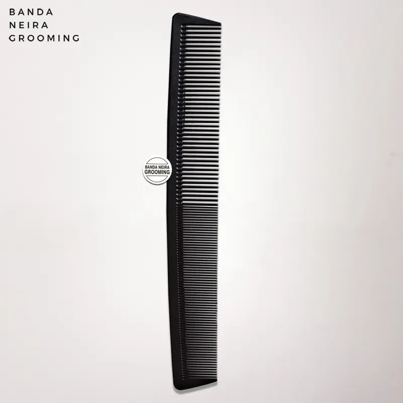 The Simple Carbon Comb / Sisir Karbon by Banda Neira Grooming 3