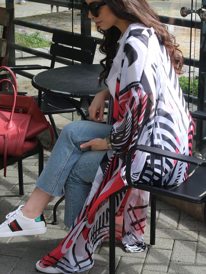 Product Introduction of Women's All Over Print Open Front Cover Up Outerwear, Casual Breathable Cover Up Outerwear for Beach Vacation, Ladies Swimwear for All Seasons 4