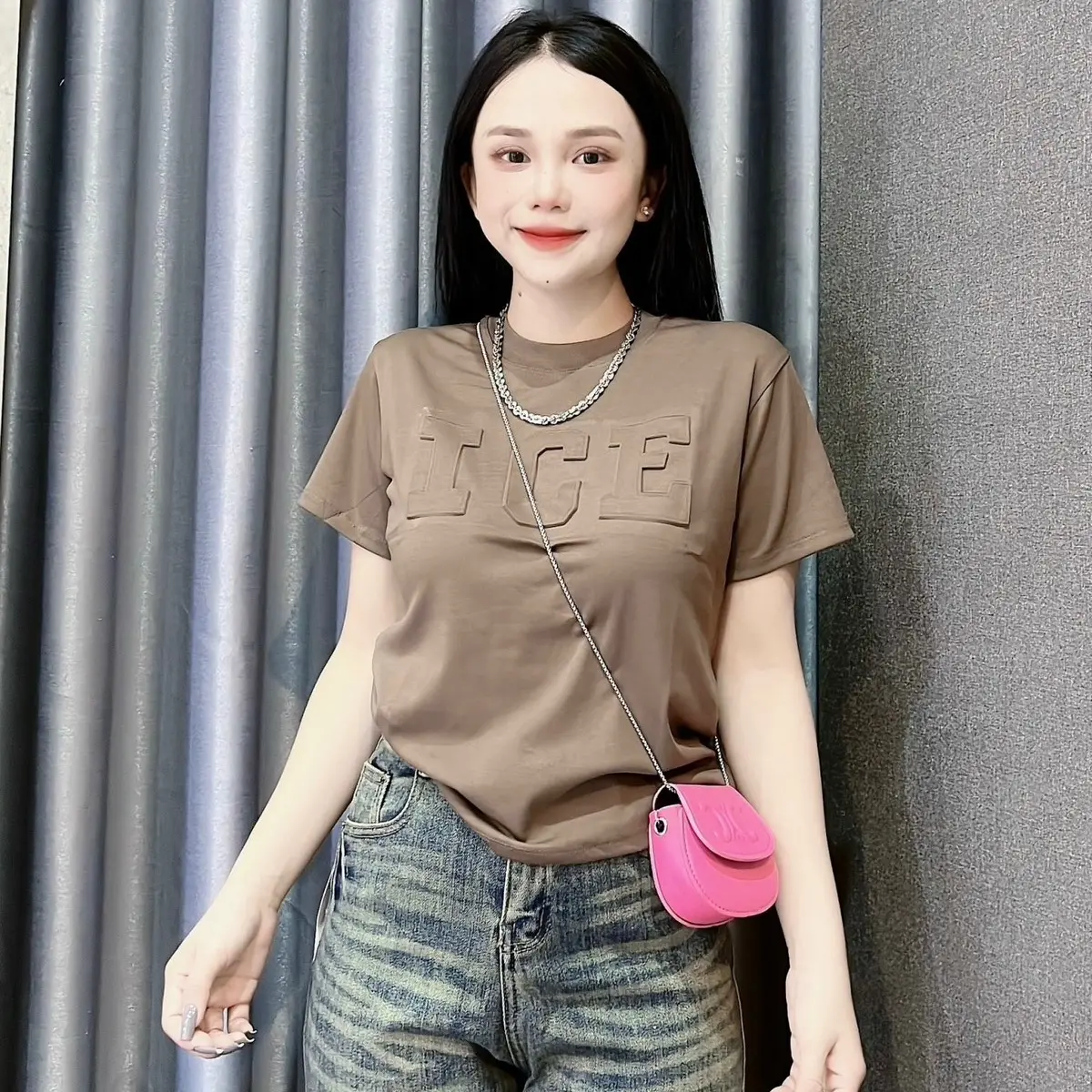 Áo thun nữ Tôn Dáng cổ tròn phối chữ dập nổi (ICE) Top Women