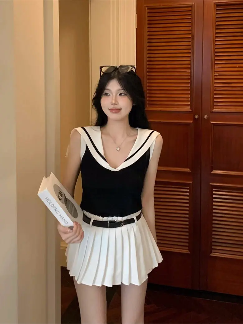 SET ĐỒ 3 MÓN HAI MẢNH KÈM PHỤ KIỆN CHO NỮ  ,PHONG CÁCH PHÁP ĐÁNG YÊU VÀ GỢI CẢM , CHÂN VÁY XẾP LY HÀNG ĐẦU , Phụ kiện thắt lưng che khuyết điểm eo