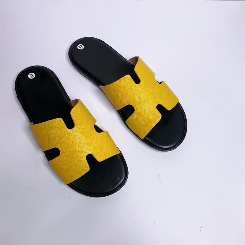 Dép nam quai ngang chữ H quai da màu vàng thời trang mặt đen đế bằng cao su cao cấp đen boy cháy phố - dép nam đẹp 2024 đế bằng mặt đế in chữ Sandal DéP Quai Hậu Hoa GiàY