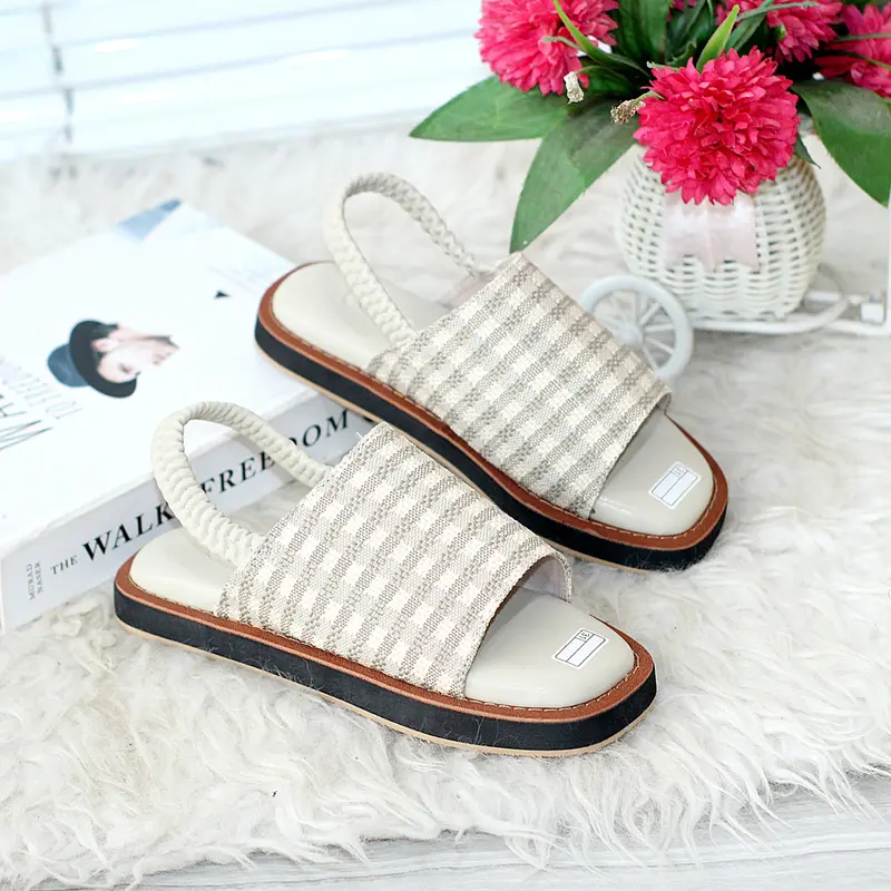Sandal anak selop flat anak tali belakang motif kotak - VALERY KIDS Fashion Kaki 3