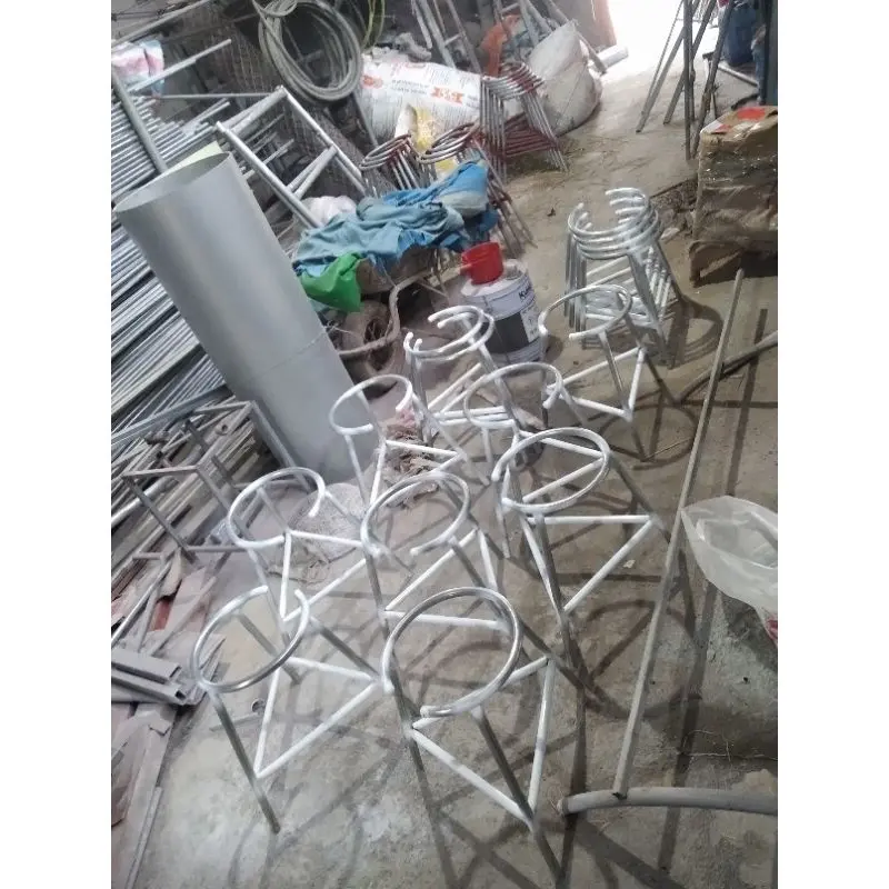 Giá để bếp ga công nghiệp cao 40cm đường kính 30cm 6