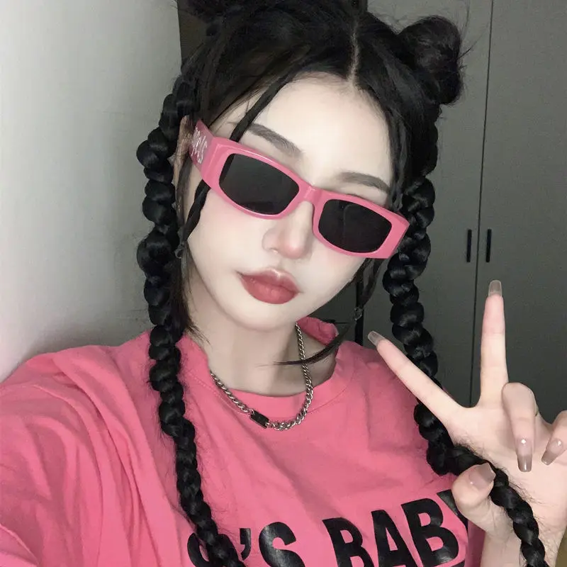 Kính Râm, Gọng Nhỏ Màu Hồng Nhạt, Chữ Cái Nổi Tiếng Trên Internet, Phong Cách Punk Và Hợp Xu hướng Kính Chống Nắng Y2g, Hàng Mới Về 2023, Phong Cách Âu Mỹ Ins