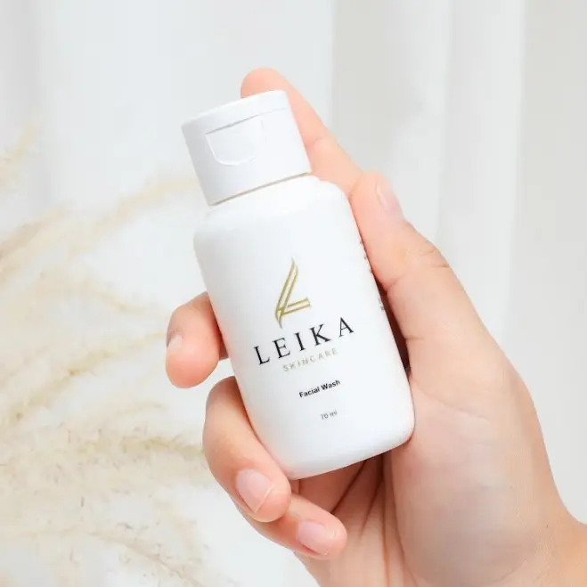 Paket 2in1 Leika skincare series penghilang jerawat dan bekasnya penghilang jerawat paling ampuh penghilang bekas jerawat bopeng Obat jerawat bruntusan skincare jerawat paket acne Perawatan Wajah Berjerawat 3