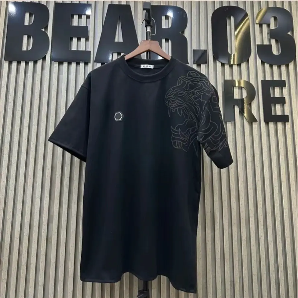 Áo Thun Nam Unisex Mẫu Mới Hoạ Tiết In Nổi Chất Vải Cotton 2 Chiều Cổ Tròn - Menswear