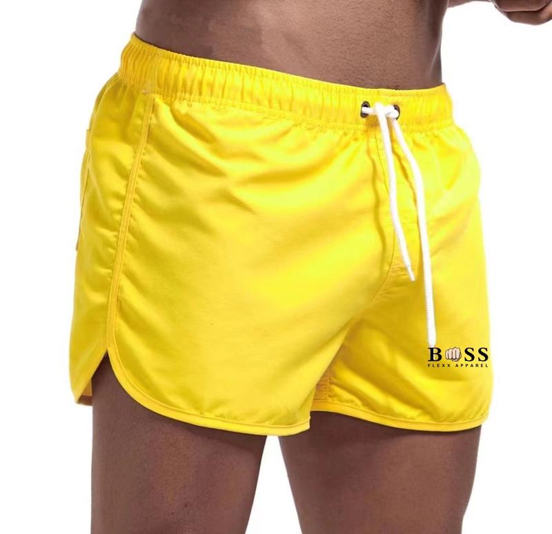 Product Introduction of Men's Summer Sports Shorts Large Trunks Casual Pants Loose Pants Beach Pants Fashion Trend 4