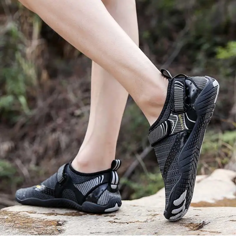SOVIMIVOS Sepatu Pantai Olahraga Air Beach Shoes - A021 0
