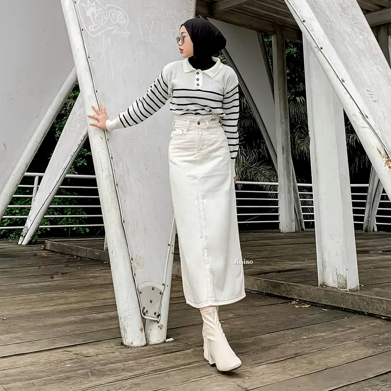 JINISO SEVENTY - 901 Slit Highwaist Rok Jeans Wanita Warna Khaki 6