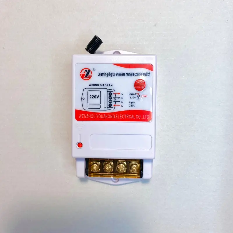 Bộ công tắc điều khiển thiết bị điện từ xa 500M - 220V/40A 1