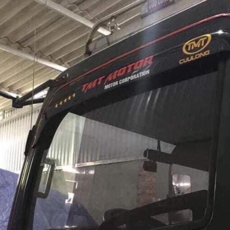 Vè che mưa TMT cabin vuông 1