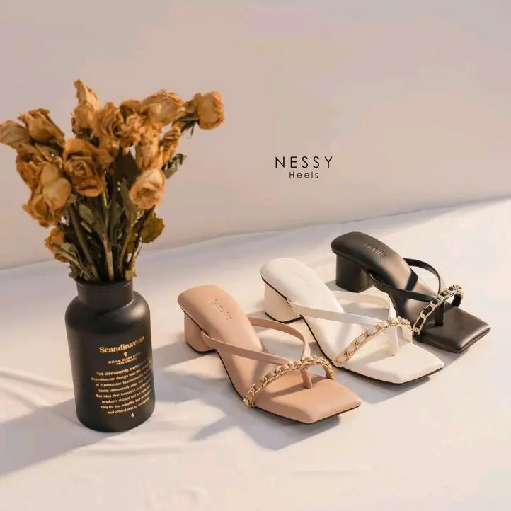 Damelia Neesy Heels Wanita