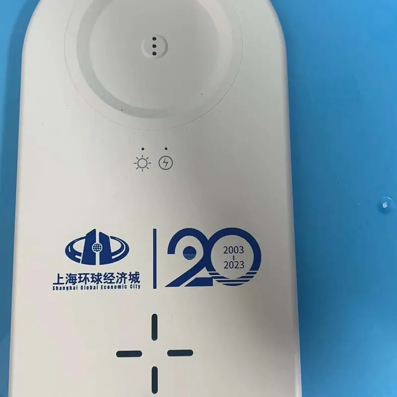 Đế Loa Bluetooth + đồng hồ - kết hợp sạc không dây 15w và đèn ngủ Nghe Nhạc Củ Loa 4