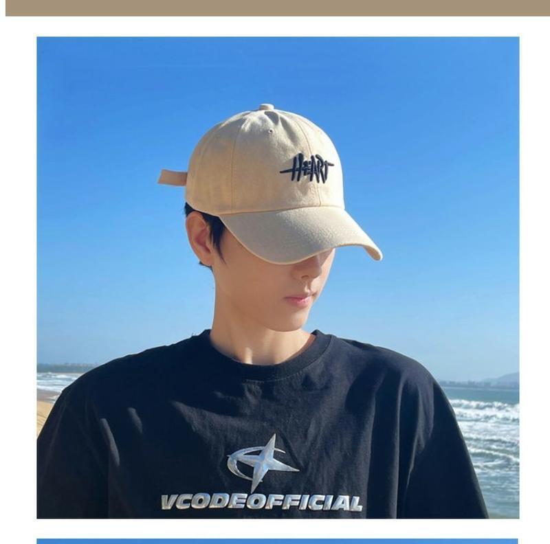 Product Introduction of Baseball Cap, Sun Hat, Peaked Cap, Embroidered Retro, Breathable, Stylish, Trendy All-Match, Suitable for Men and Women, Multi-Color Optional, One Pack 1