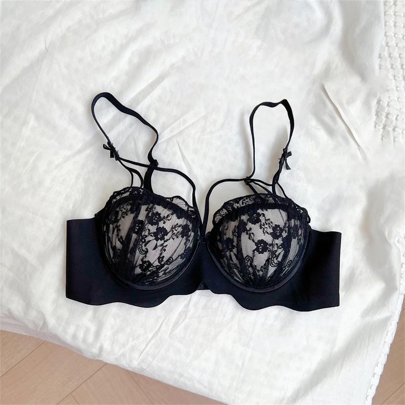 Product Introduction of Japanese Lace Seamless Bra For Women Three-dimensional Stable Support Underwear Small Chest Gathered Bra 14