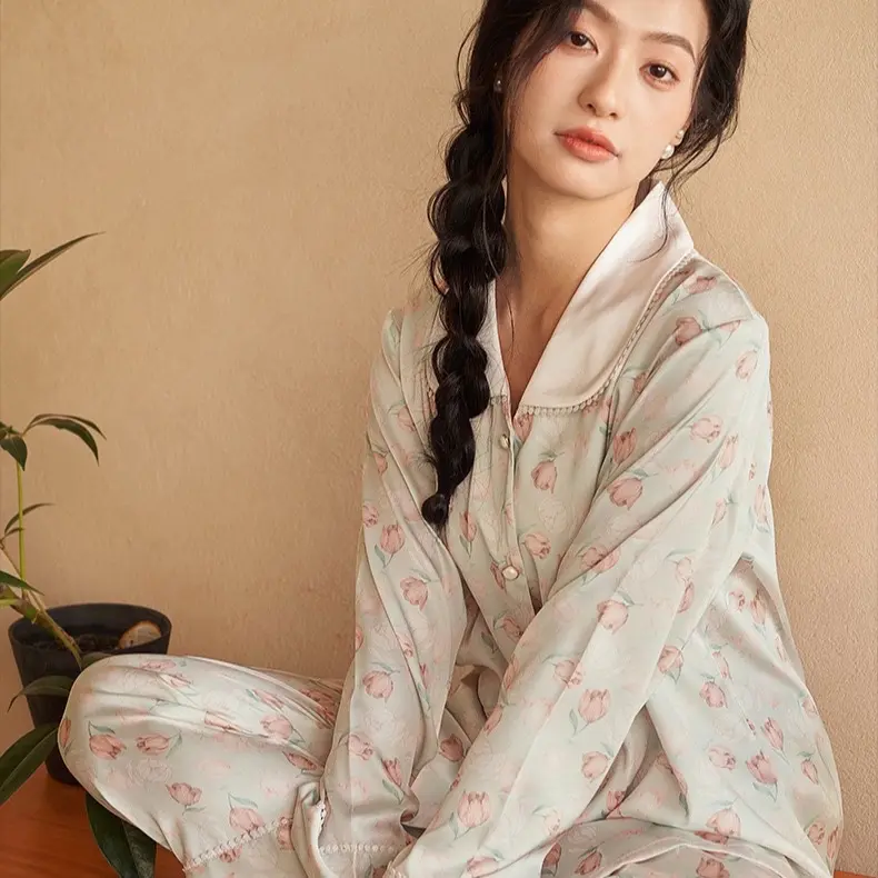 Pyjama phi lụa QC cao cấp bâu sen màu xanh mint nhẹ nhàng phối hoạ tiết hoa dễ thương- Nữ- tay dài