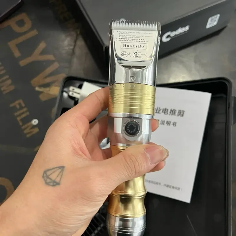 Tông đơ B60 chuyên nghiệp .kê lược ngon ngọt.vẩy chân tóc 1