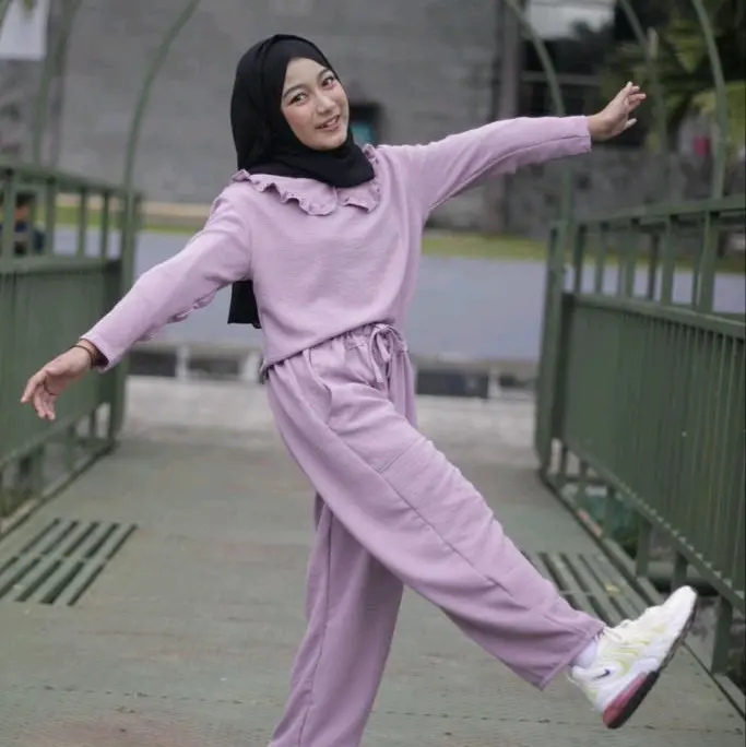 Stelan Crinkle Oneset Tanggung 7-13  tahun terbaru 2024 baju lebaran terbaru Airflow Muslim Setelan Anak Celana Panjang Shakila Gamis 3