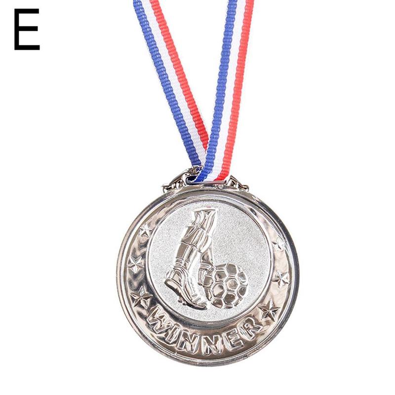 Product Introduction of Soccer Ear Champion Medal Award Prop 65cm Diameter D0T2 39