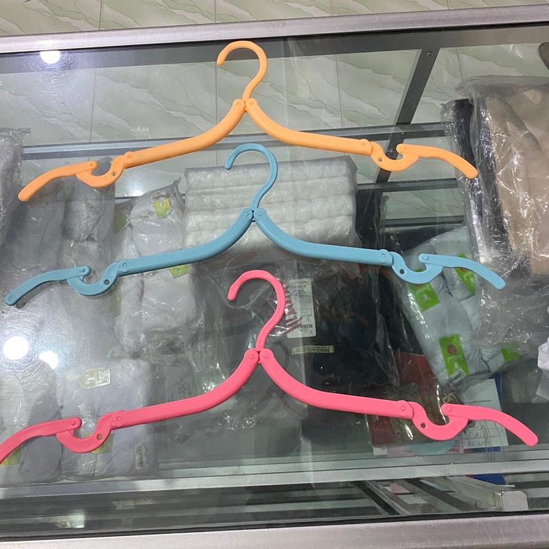 Hanger Travelling / Hanger lipat 1