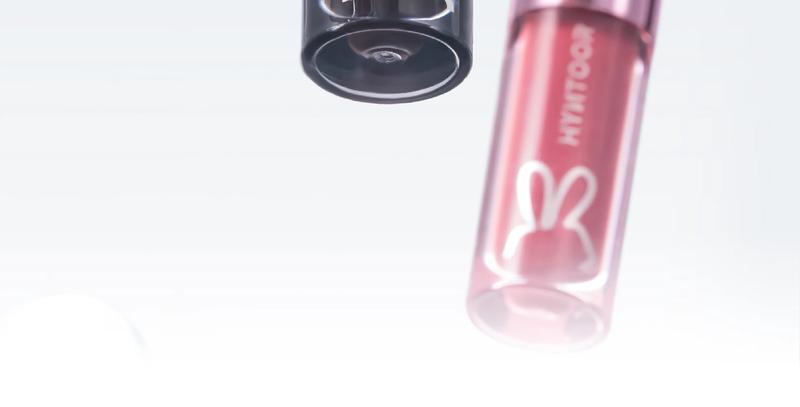 Product Introduction of (NEW)Hyntoor  Future Planet Lip Gloss Fantasy Planet Milk Tea Color Lip Gloss Fade Lip Lines Lip Gloss Lipstick Makeup Glossy Cosmetic 12