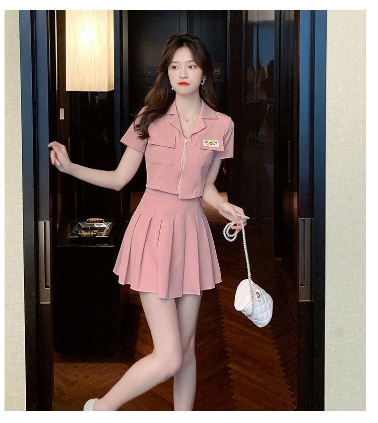 Product Introduction of Bộ Đồ Ngắn Tay Thanh Lịch Chống Lão Hóa Mới Mùa Hè 2024 Áo Khoác Ngắn + Chân Váy Xếp Ly Bộ Đồ Hai Mảnh Hợp Thời Trang Cho Nữ Top 22