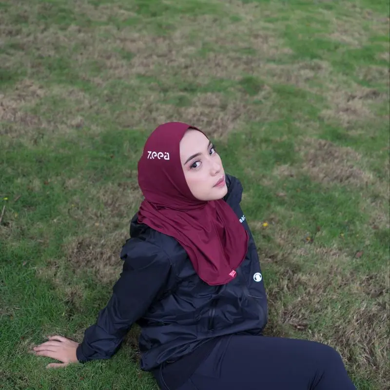 10AM Zeea Hayfa P Erina Sport Hijab Olahraga kerudung  instan  sporty  bergo  muslim dicuci dengan tangan saja zipper black 4