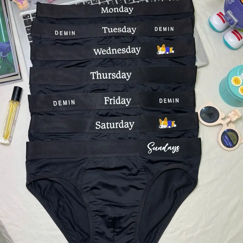 Combo 7 Quần Sịp TAM GIÁC Full Màu Đen Chất Liệu Thun Lạnh In Hình Cún Dễ Thương Boxer Menswear