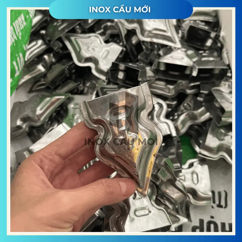 COMBO 10 - Mác xoắn chụp hàng rào INOX 304, nắp chụp bịt đầu sắt hộp 20x40 4