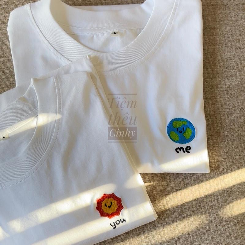 Áo đôi Nam Nữ thêu hình mặt trời và trái đất Thun Cotton 1