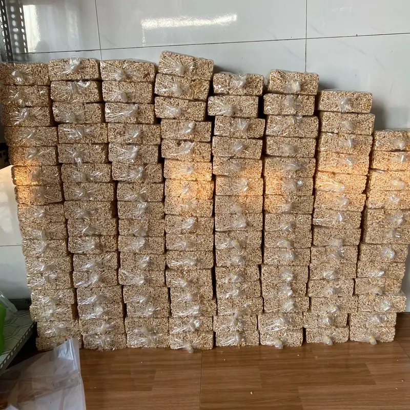 3 Cây Cốm Gạo nhà làm thơm ngon giòn tan ít ngọt 4