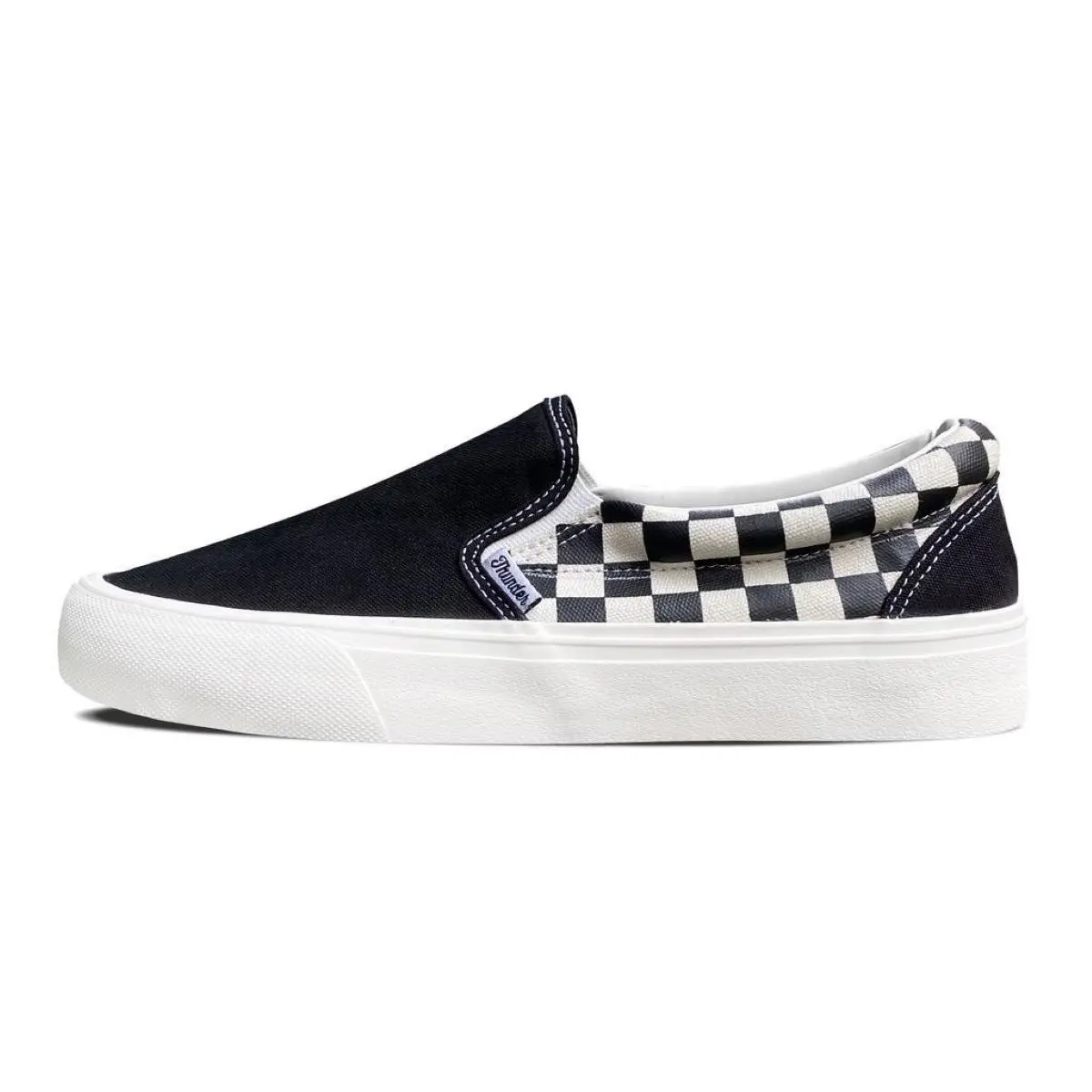 Sepatu Thunderbear - Slip On Voltaire CB canvas flat Shoes Pria Sneakers Kasual Black