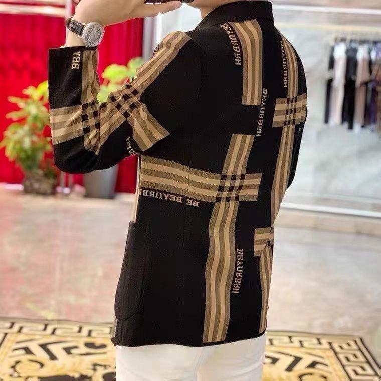 2023 Bộ đồ giải trí cho nam dệt kim Ga châu Âu nhỏ tròn mùa xuân và mùa thu mới kẻ sọc Benxi áo Cardigan Hàn Quốc thời trang 1