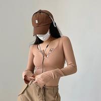 Gambar 【Premium】Women's Rib V Neck with Button Long Sleeve Crop Top T-Shirt 2814 (S/M/L) - Black, S dari 99koutlet Kab. Tangerang 5 Tokopedia