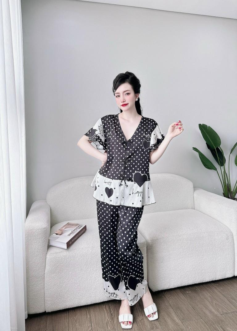 Product Introduction of Đồ bộ Bigsize (70-100kg) áo tay cánh tiên cổ V 3 nơ chất lụa xước ánh kim mềm mát không nhăn, nhiêù hoạ tiêt 5