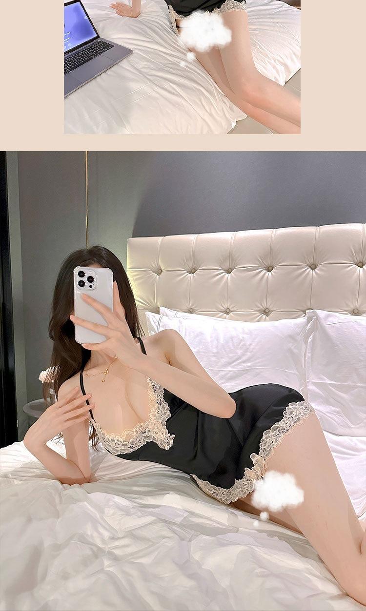 Product Introduction of Váy Ngủ Nữ, Phong Cách Gợi Cảm, Ren Quyến Rũ, Đồ Ngủ Lụa Lạnh Mỏng, Phong Cách Dễ Thương Và Gợi Cảm, Dây Đeo Hở Lưng Cổ Chữ V Ngắn 12