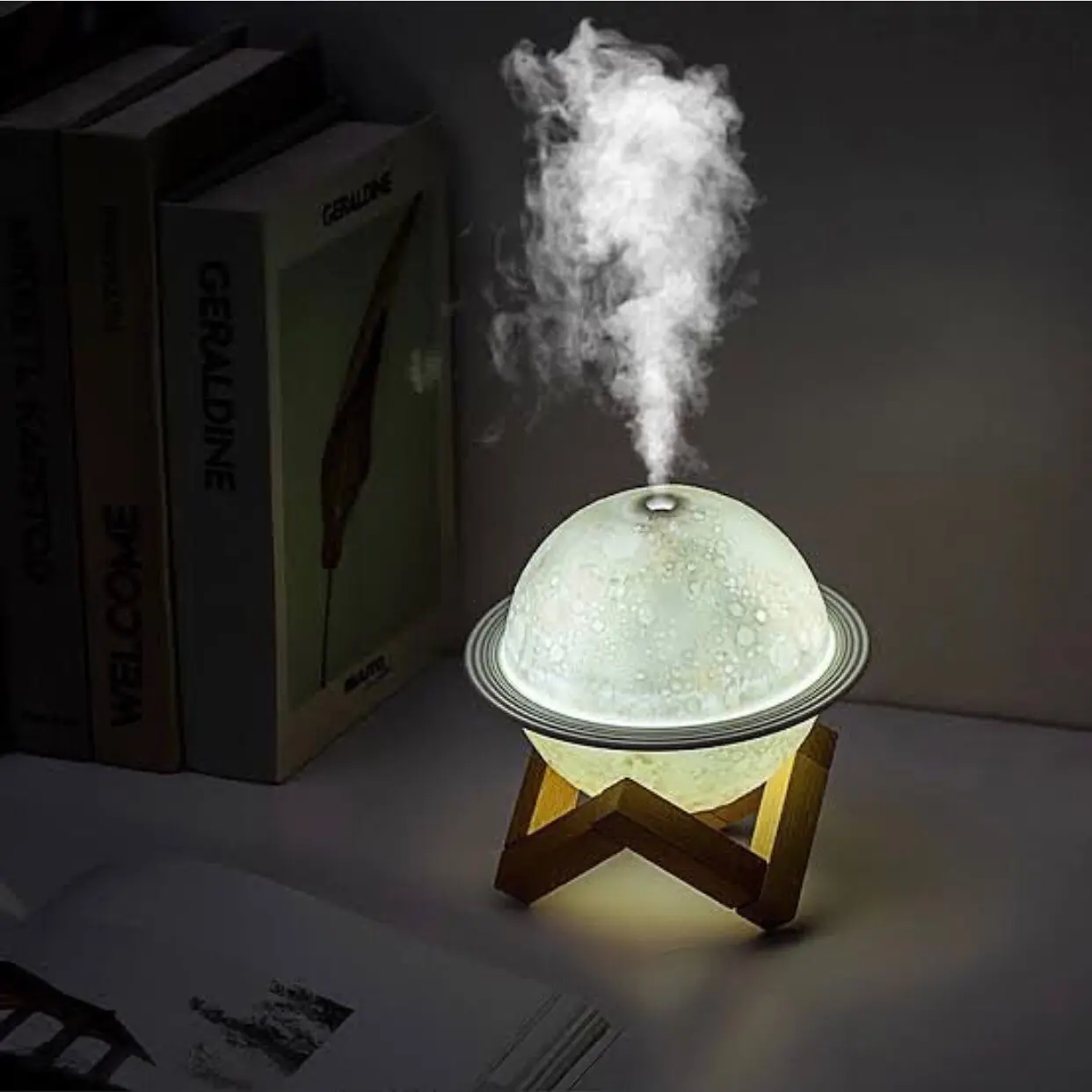 Humidifer Pelembab ruangan bentuk bulan Garansi Pabrik