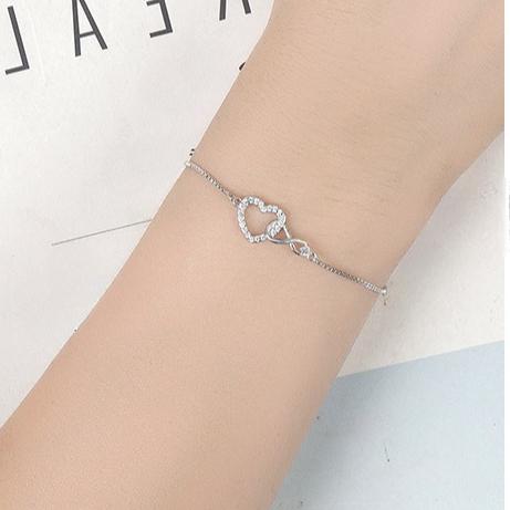 Product Introduction of Infinite Love Bracelet New Creative Love Bracelet Female Zircon Element Temperament Bracelet  Personalized Push-pull Light Bead Hand 17