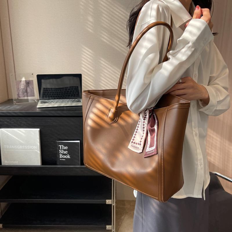 Túi xách công sở nữ da PU đựng được A4 và laptop 15.6 inch Opestore V230 Bag Tote 7