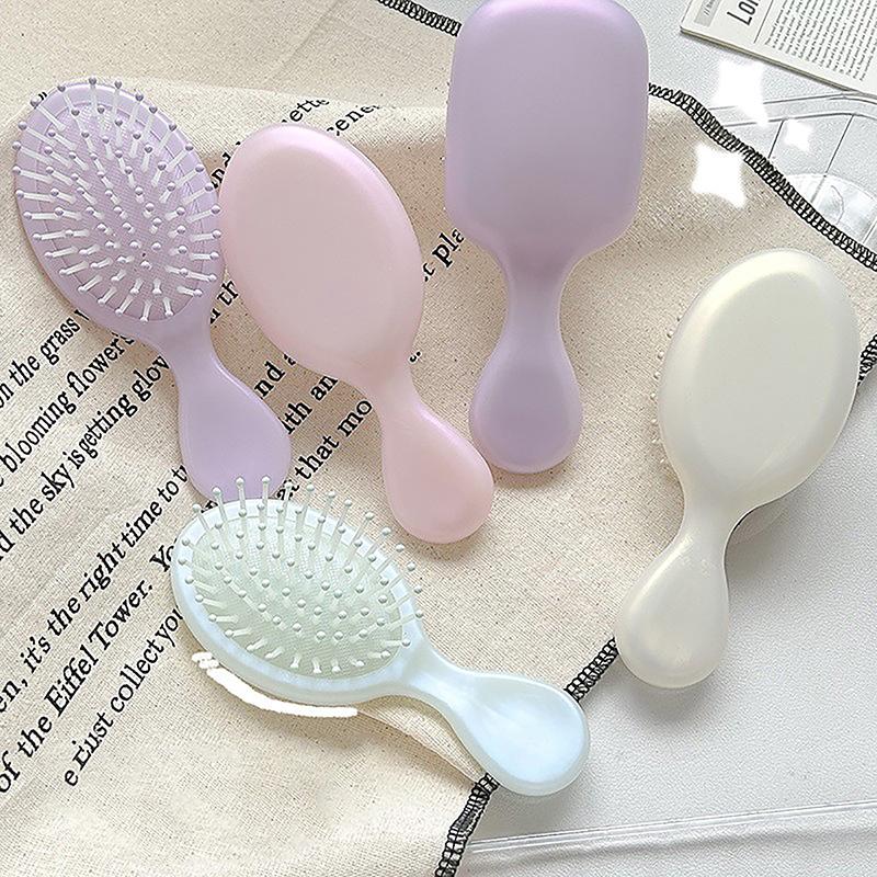 Product Introduction of Mini Comb Ladies Portable Small Airbag Air Cushion Massage Comb For Girls And Children Small And Cute Styling Tools 23