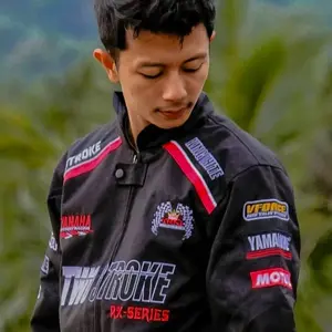 Jaket two stroke rx series  brutall original voll 1 , jaketbrutall jaket rxking  jaket touring Hitam Santai Santai Santai anti