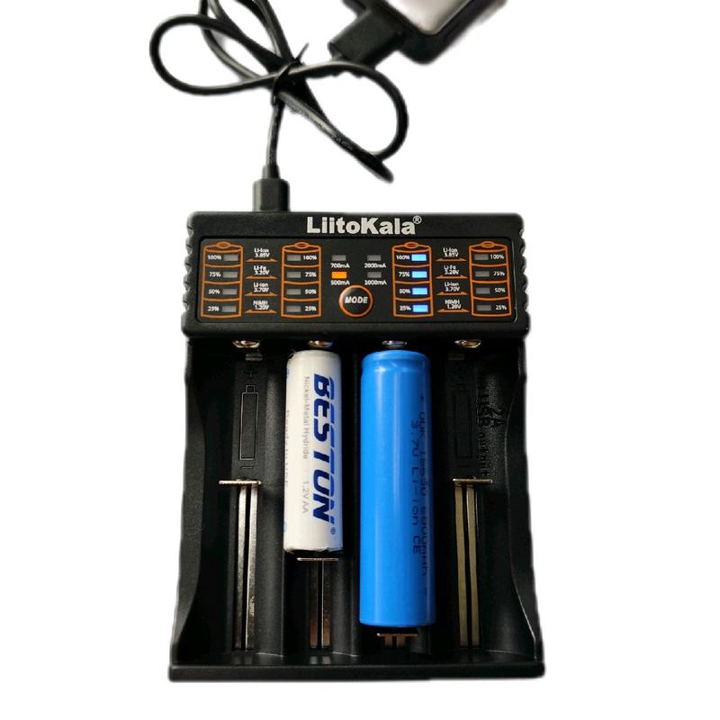 Bộ sạc pin đa năng LiitoKala Lii-402 Sạc nhanh Tự ngắt AA AAA 18650 26650 14500 Li-ion Ni-MH với cổng ra USB 1000mA