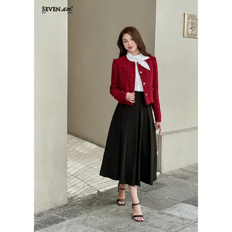 Áo khoác dài tay đỏ đậm cổ tròn thời trang nữ Seven.AM OA0100I 4