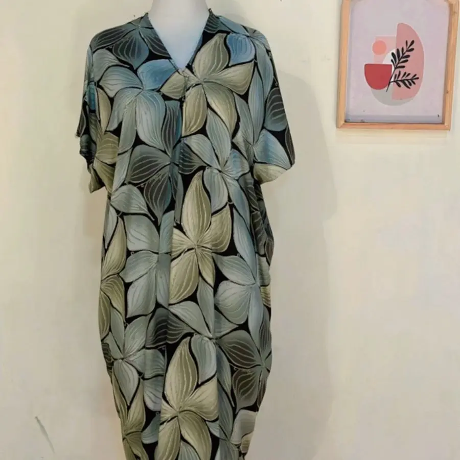 Daster kaftan premium Bunga Rayon Viscose  Motif Wanita