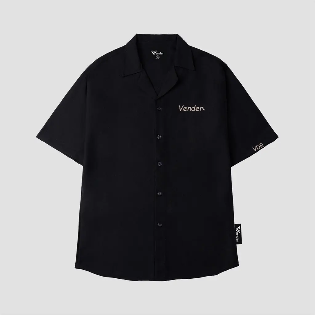 Áo Sơ Mi tay ngắn Local Brand .Áo sơ mi ngắn tay form rộng, thời trang hiện đại unisex chất liệu vải lụa mềm chống nhăn Nam Menswear Shirt